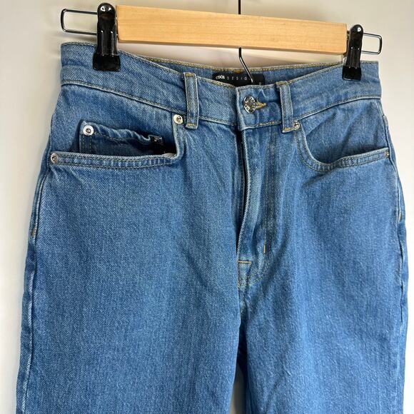 Asos High Rise Medium Wash Straight Leg Jeans Womens Size 26/32 Denim - Picture 5 of 12